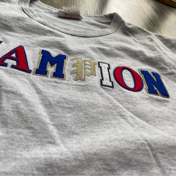 Gray Heathered Champion Aplique Short Sleeve T-Shirt - Picture 2 of 6